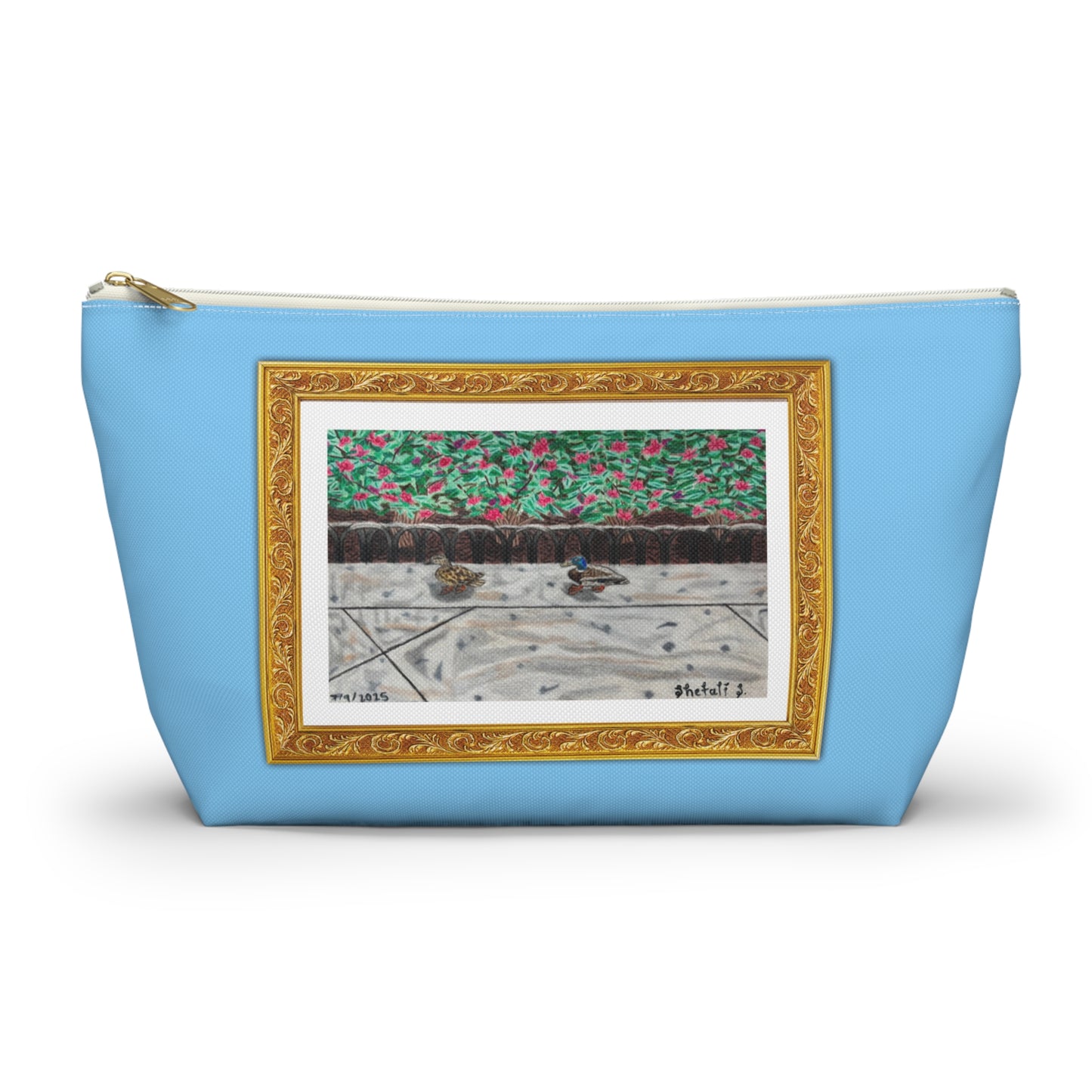 The Sneaky Chase | Accessory Pouch w T-bottom