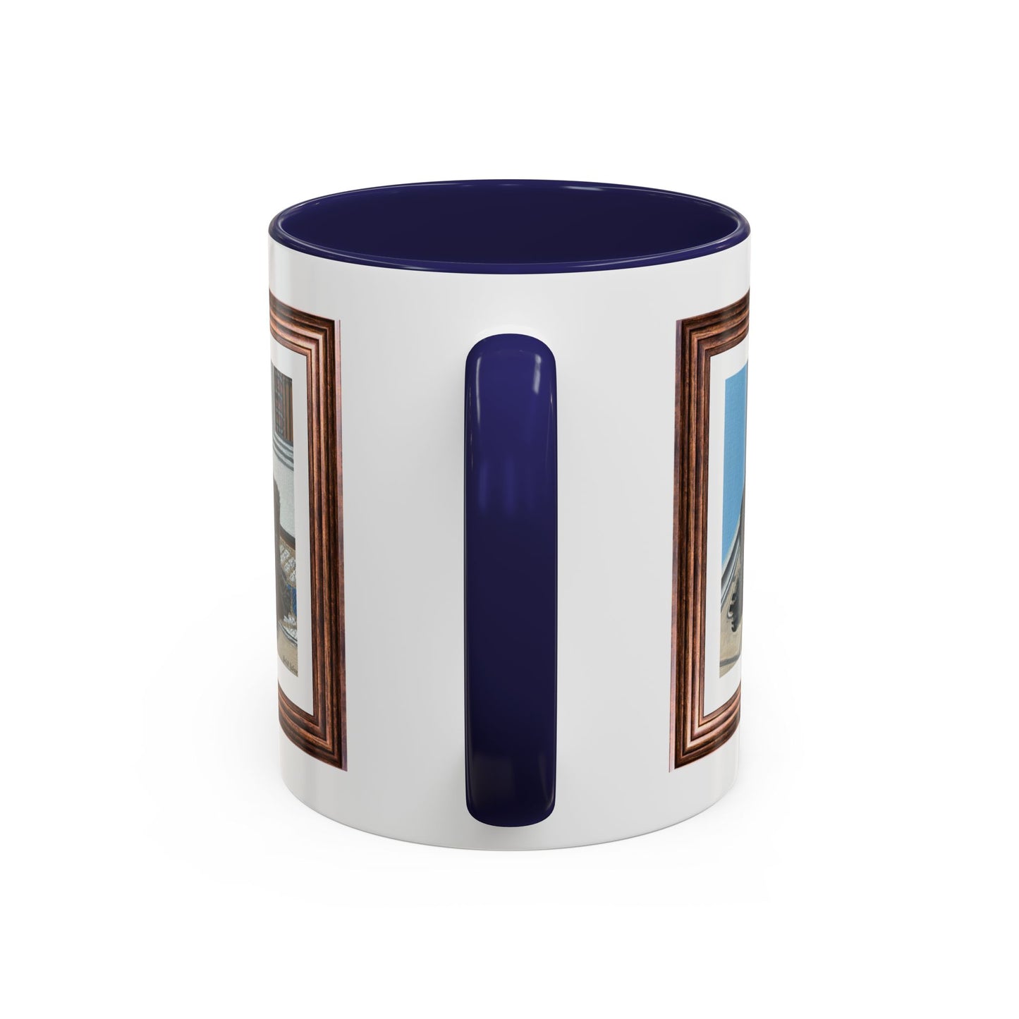 Rocky Chilling On A Corner | Accent Coffee Mug (11, 15oz)