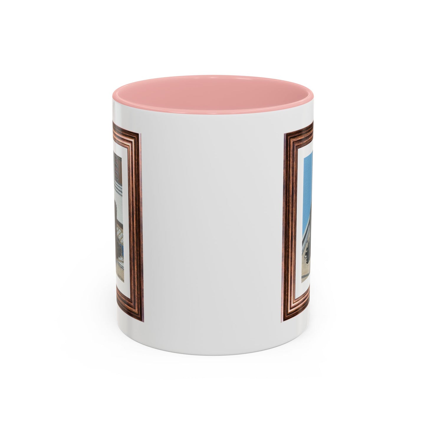 Rocky Chilling On A Corner | Accent Coffee Mug (11, 15oz)