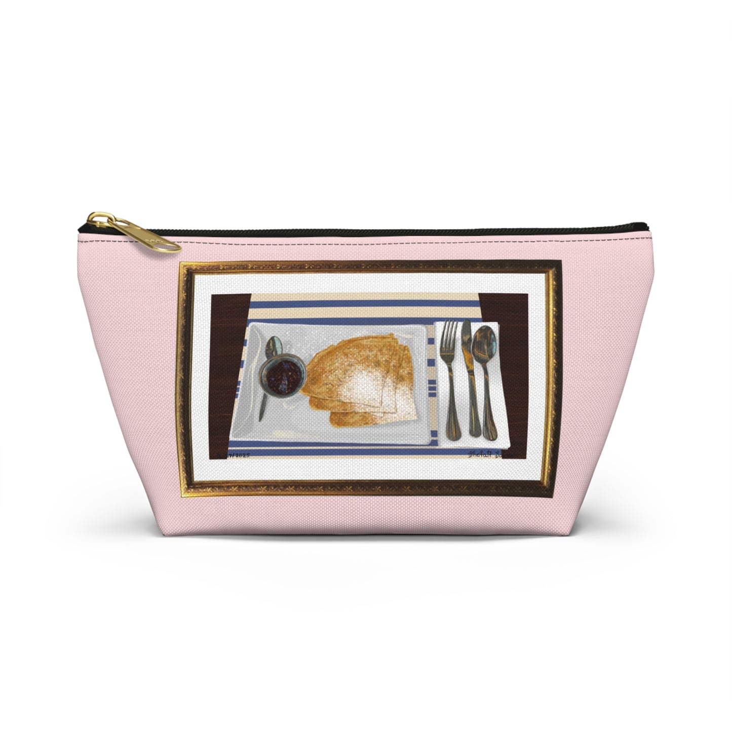 Crepes With Strawberry Bliss | Accessory Pouch w T-bottom