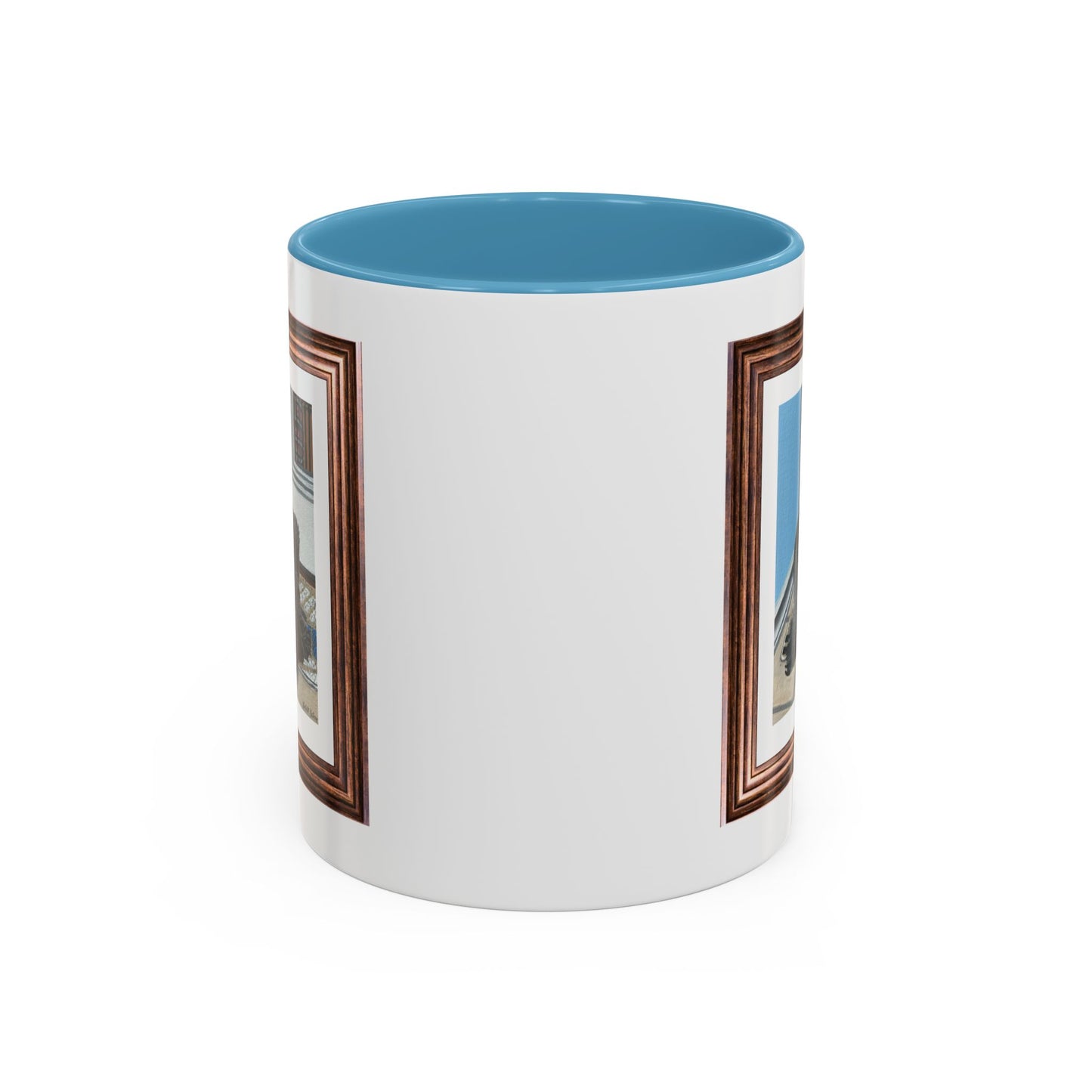 Rocky Chilling On A Corner | Accent Coffee Mug (11, 15oz)